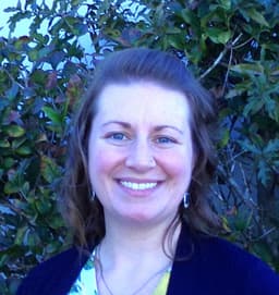 Jenni Lawhorn, Clinical Therapist